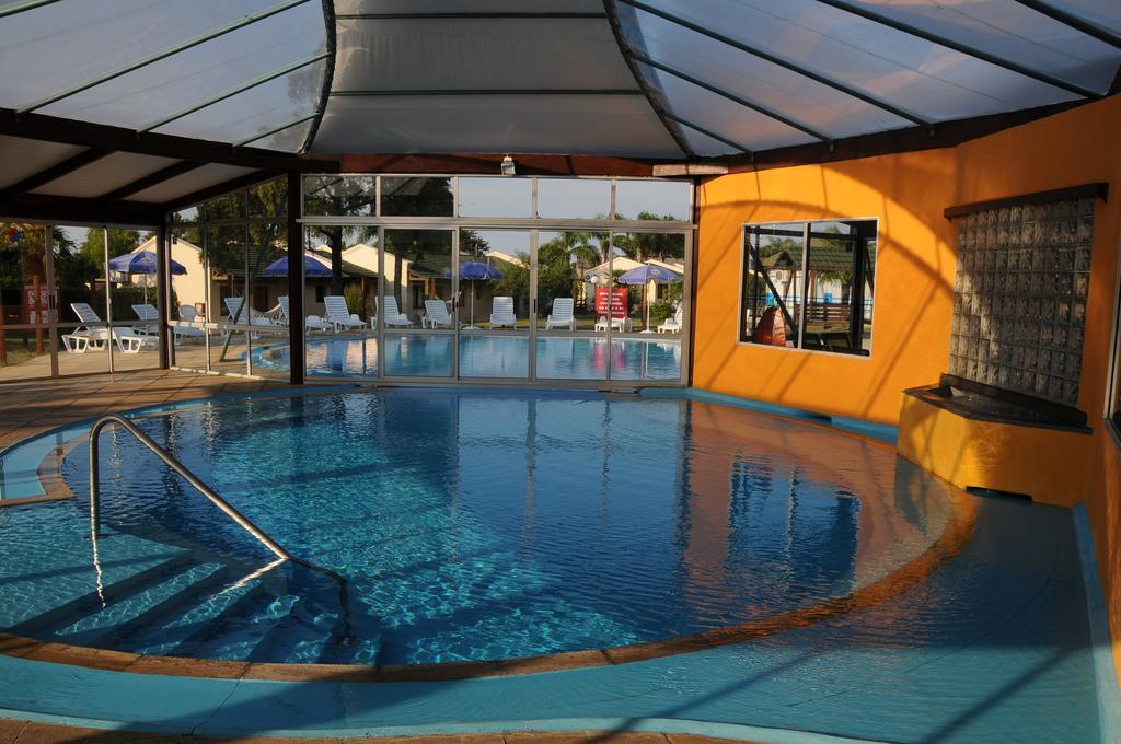 Arapey Oasis Termal Hotel แตร์มาส เดล อาราเปย์ ภายนอก รูปภาพ