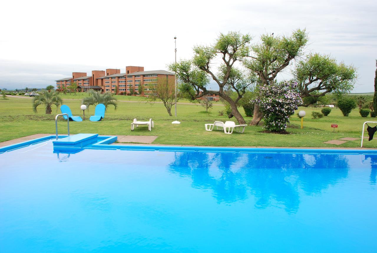 Arapey Oasis Termal Hotel แตร์มาส เดล อาราเปย์ ภายนอก รูปภาพ